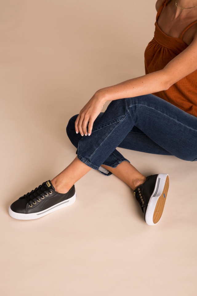 Keds Women\s Crew Kick Alto Black